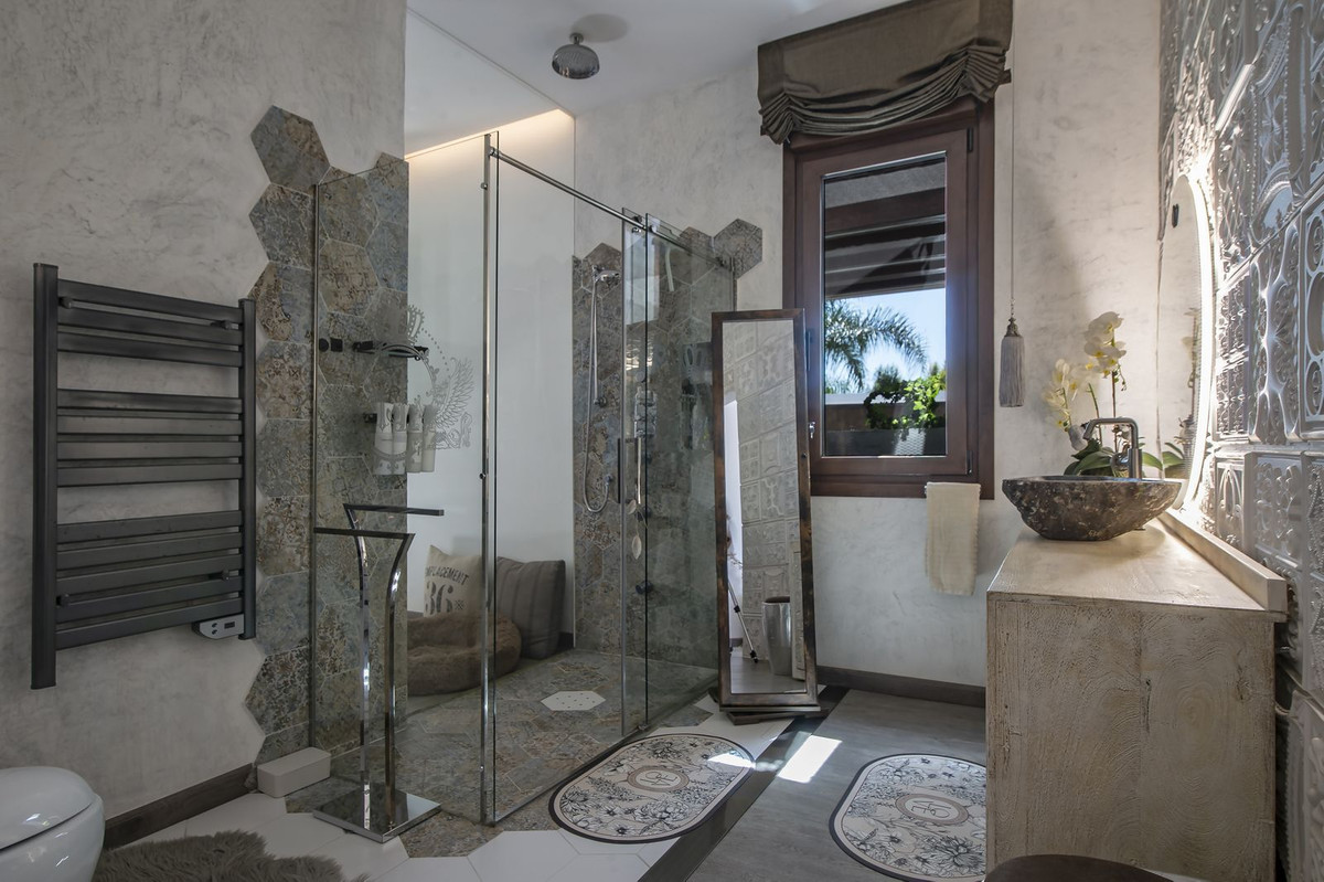 6 Bedroom Villa in Benahavís - Foto 26