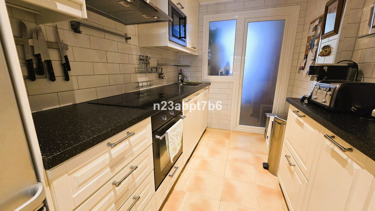 3 Bedroom Apartment in Benahavís - Foto 6