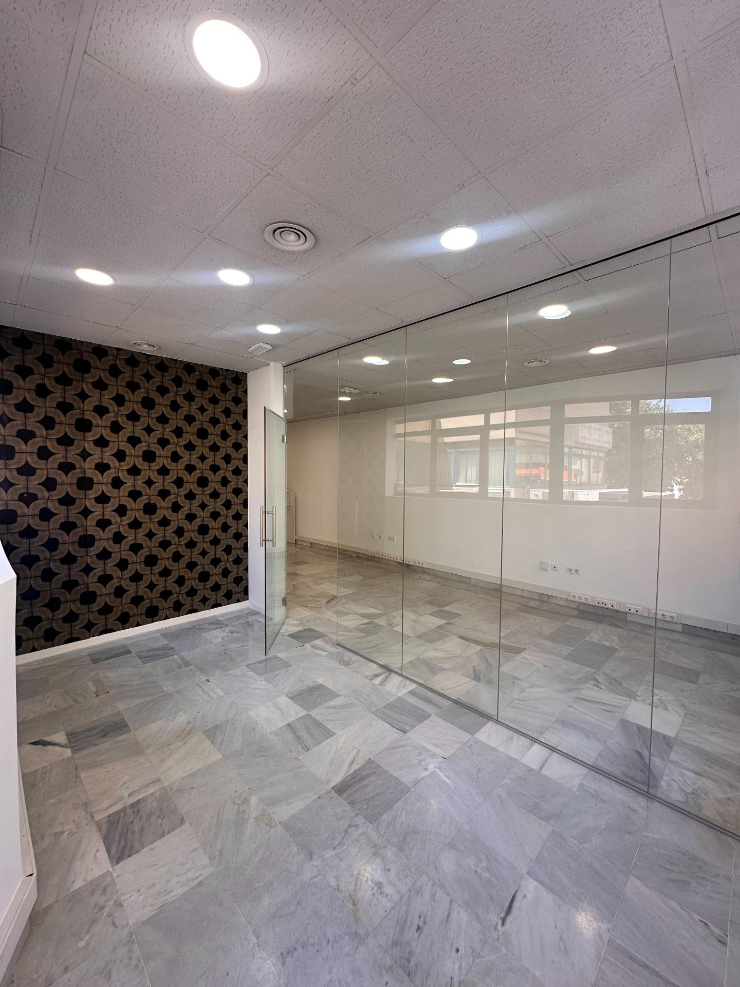 Locale commerciale a Malaga, Spagna – Foto 3