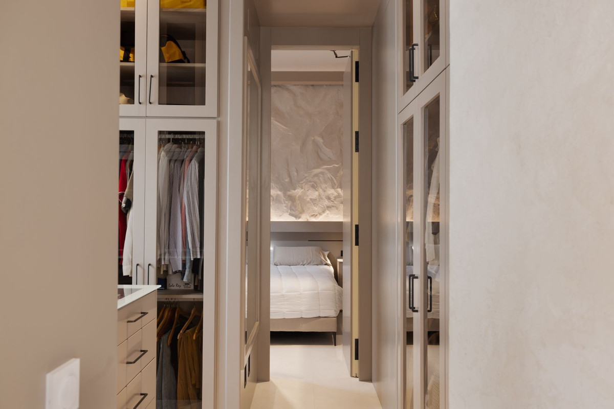 4 Bedroom Apartment in Málaga - Foto 4