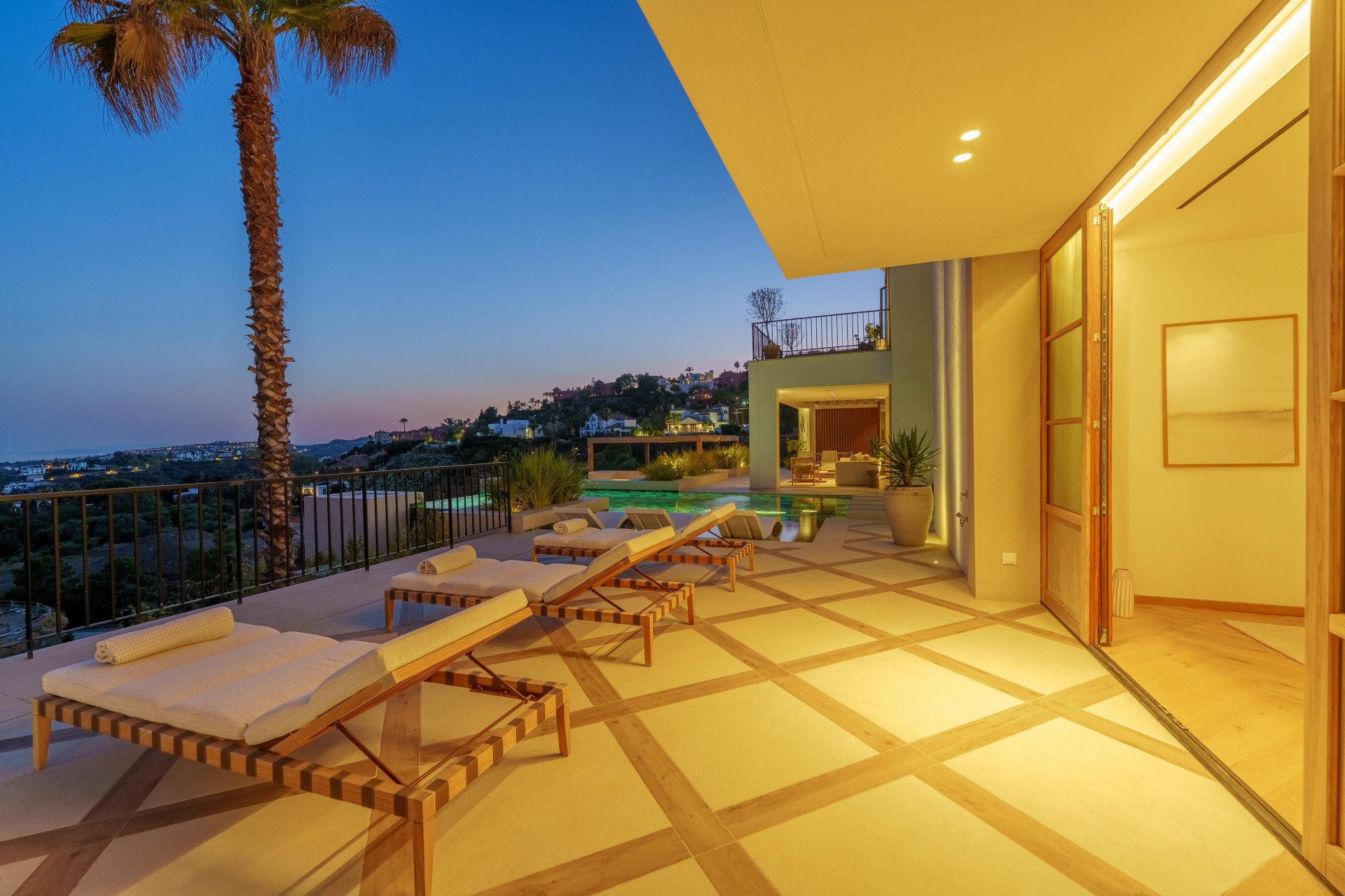 5 Bedroom Villa in Benahavís - Foto 13