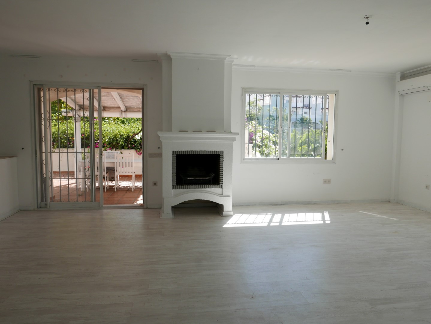 4 Bedroom Villa in Marbella - Фото 18