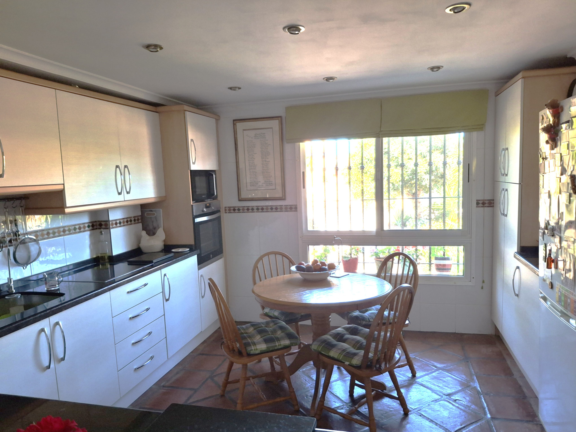 4 Bedroom Townhouse in La Alcaidesa - Photo 11