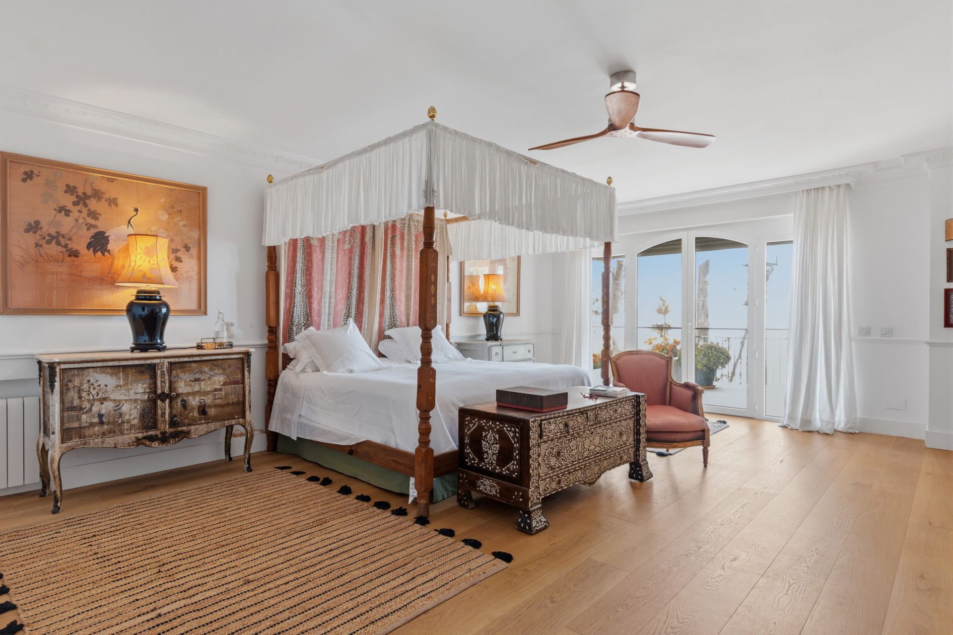 7 Bedroom Villa in Estepona - Photo 21