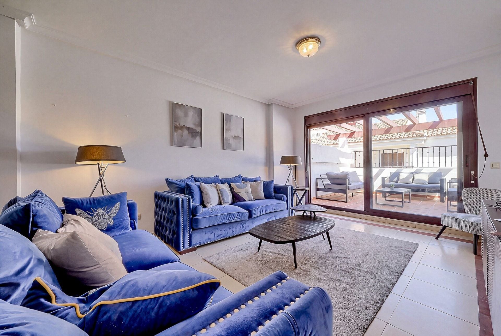 2 Bedroom Apartment in Marbella