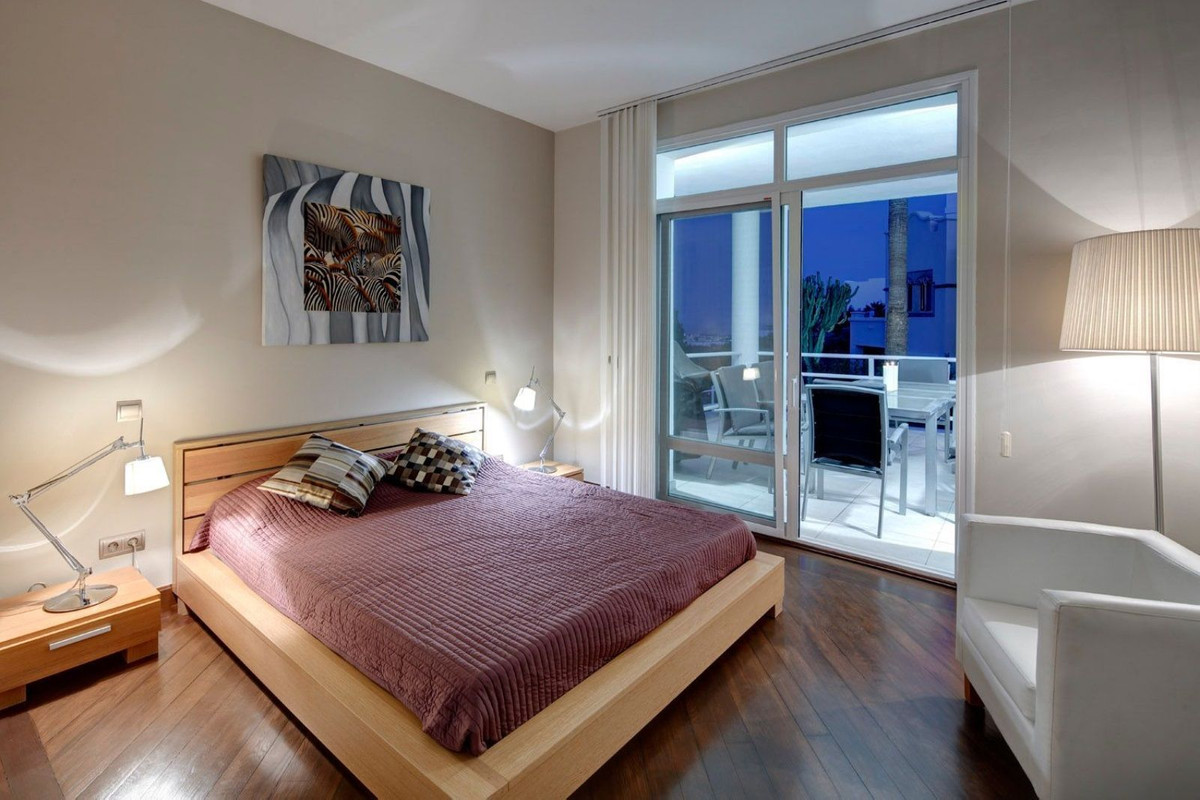 5 Bedroom Villa in Benahavís - Foto 14
