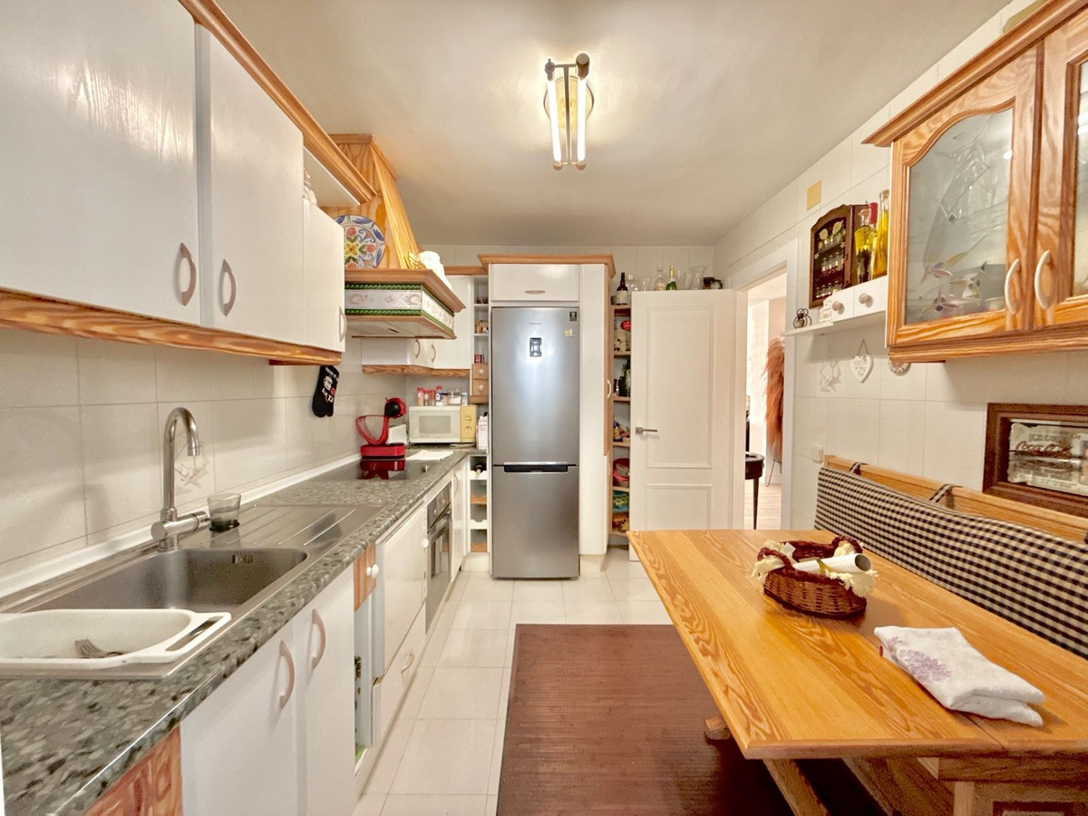 3 Bedroom Townhouse in Mijas - Photo 19