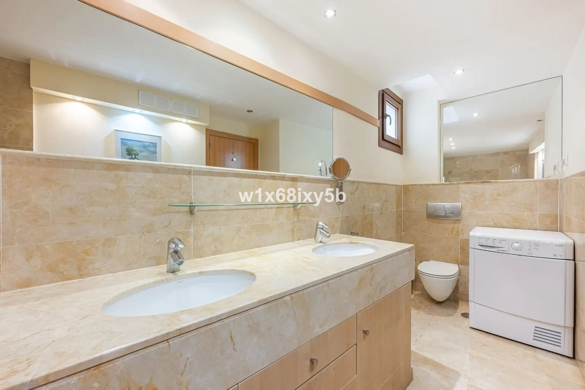 3 Bedroom Apartment in Marbella - Фото 17