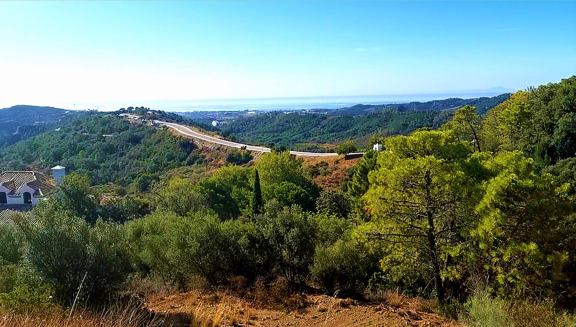 4,436 m² Plot in Benahavís - Photo 5