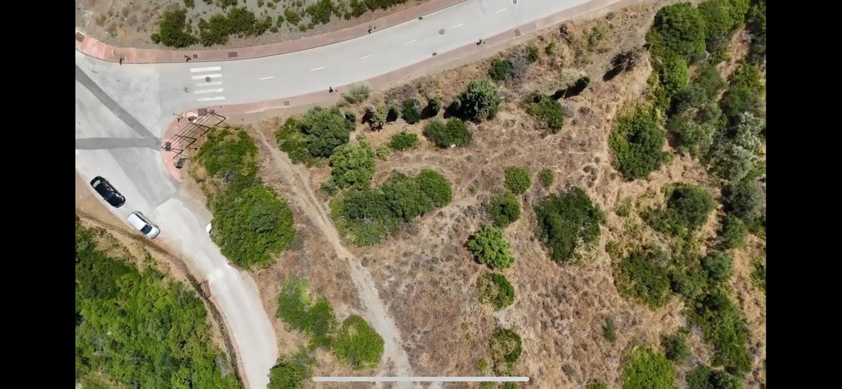 5,095 m² Plot in Estepona - Photo 5
