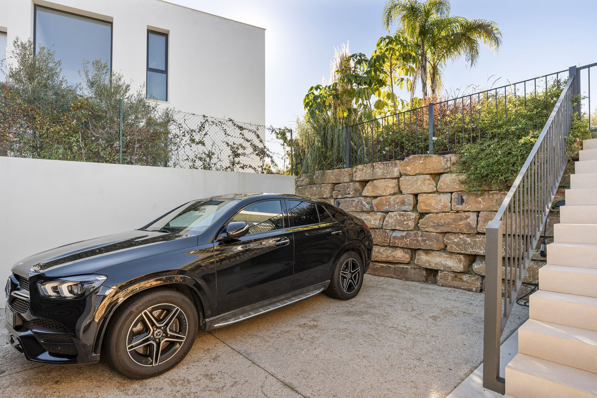 3 Bedroom Villa in La Duquesa - Photo 44