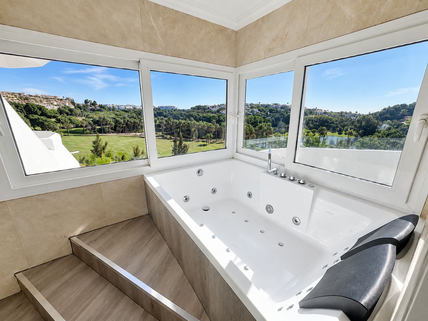 4 Bedroom Villa in Benalmádena - Foto 17