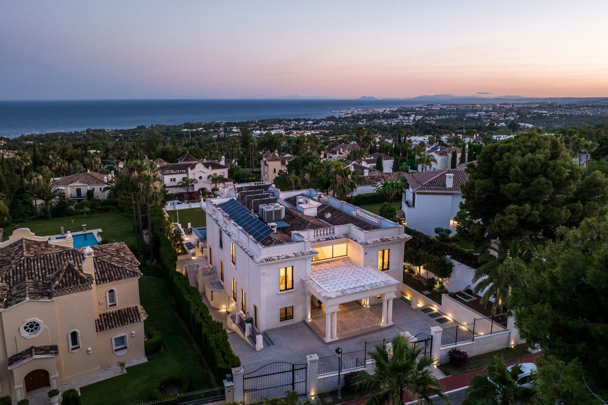 8 Bedroom Villa in Marbella - Foto 3