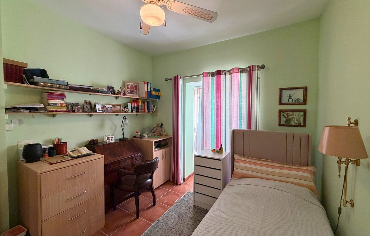 3 Bedroom Townhouse in Marbella - Photo 22