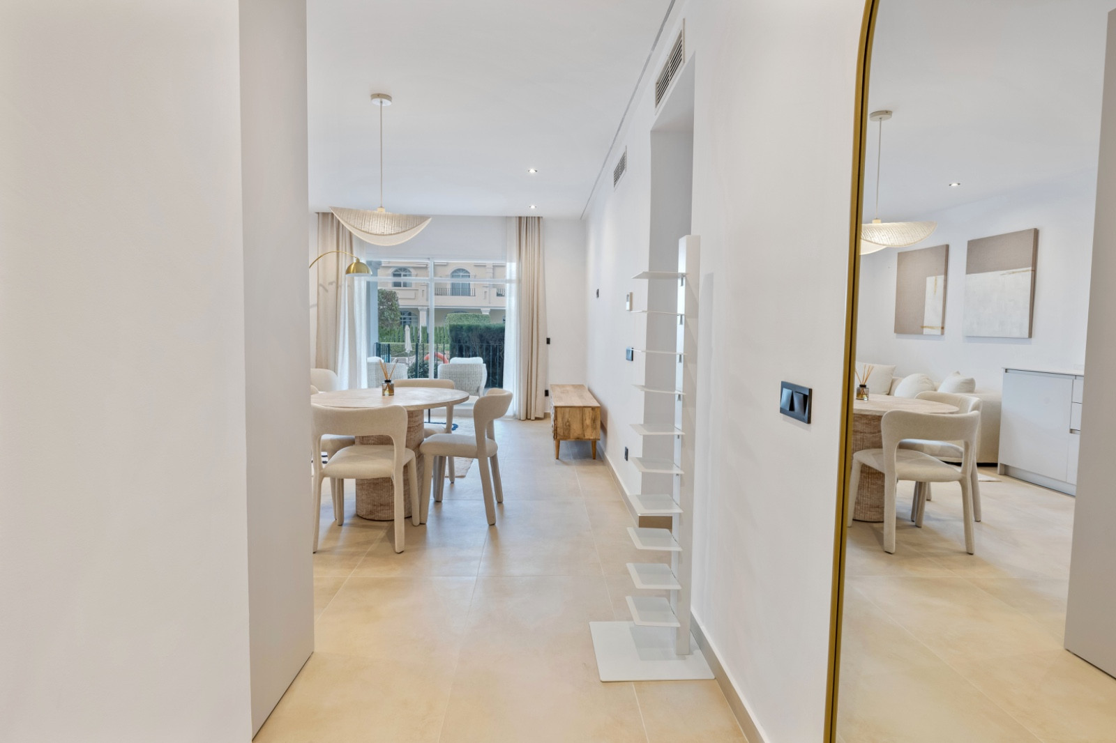 3 Bedroom Apartment in Marbella - Photo 25