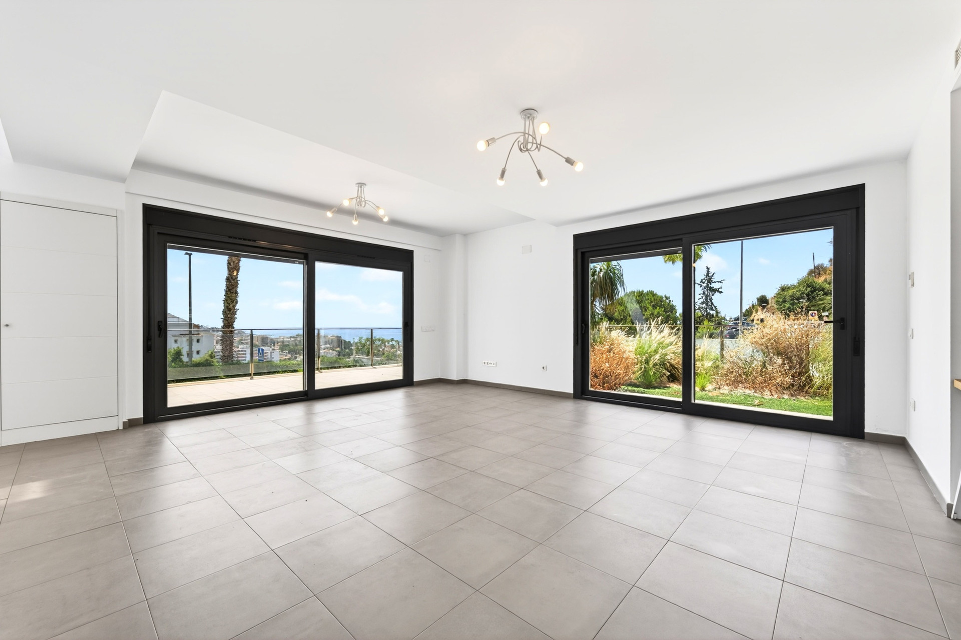 4 Bedroom Villa in Málaga - Photo 9