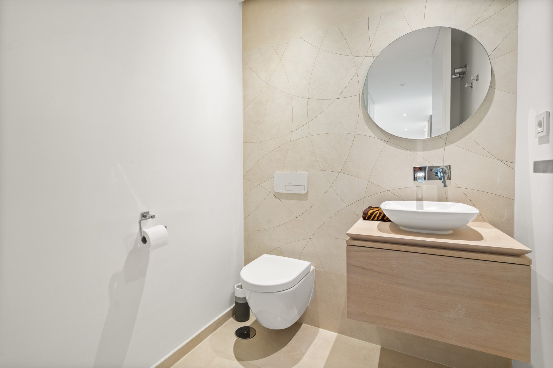 5 Bedroom Apartment in Marbella - Photo 23
