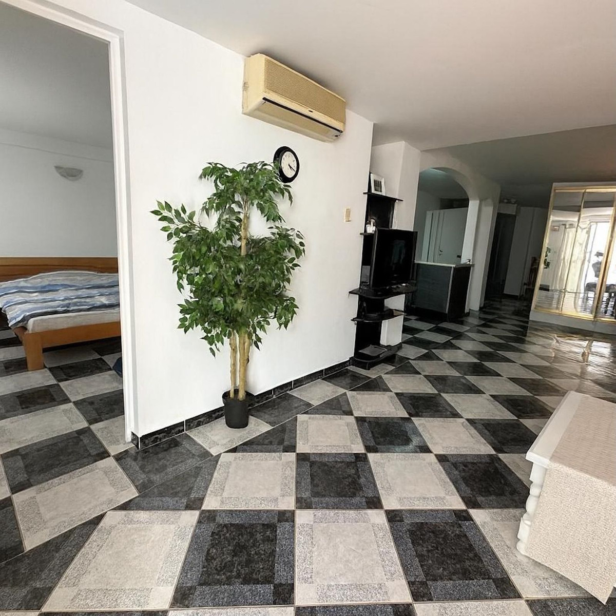 3 Bedroom Apartment in Mijas - Photo 19
