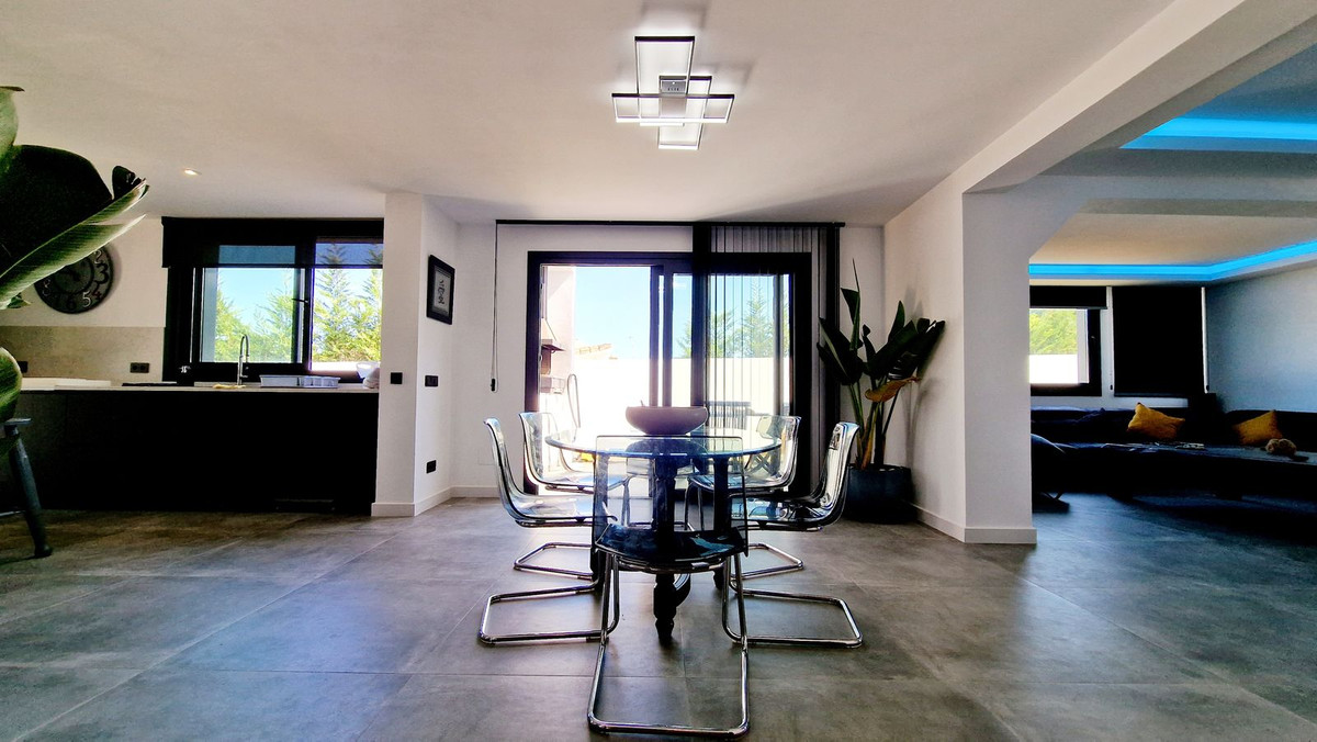 3 Bedroom Villa in San Pedro de Alcántara - Foto 12