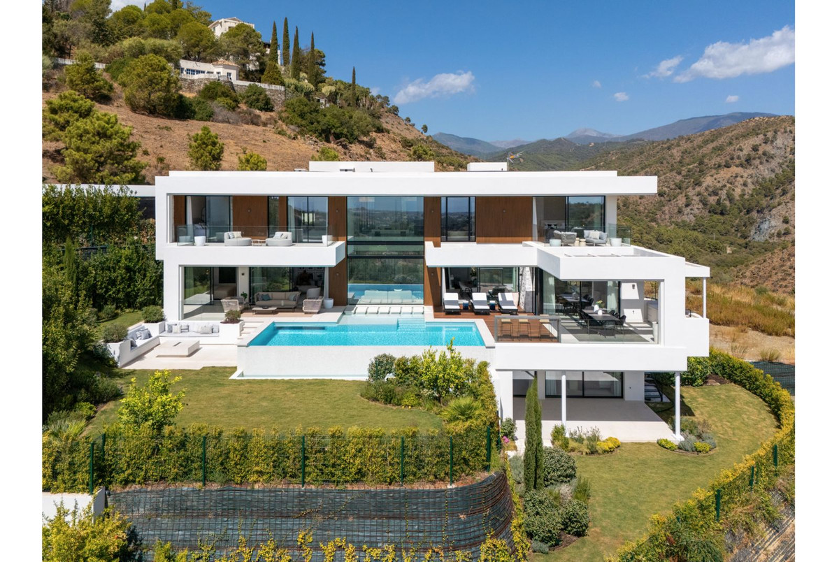6 Bedroom Villa in Benahavís - Foto 3