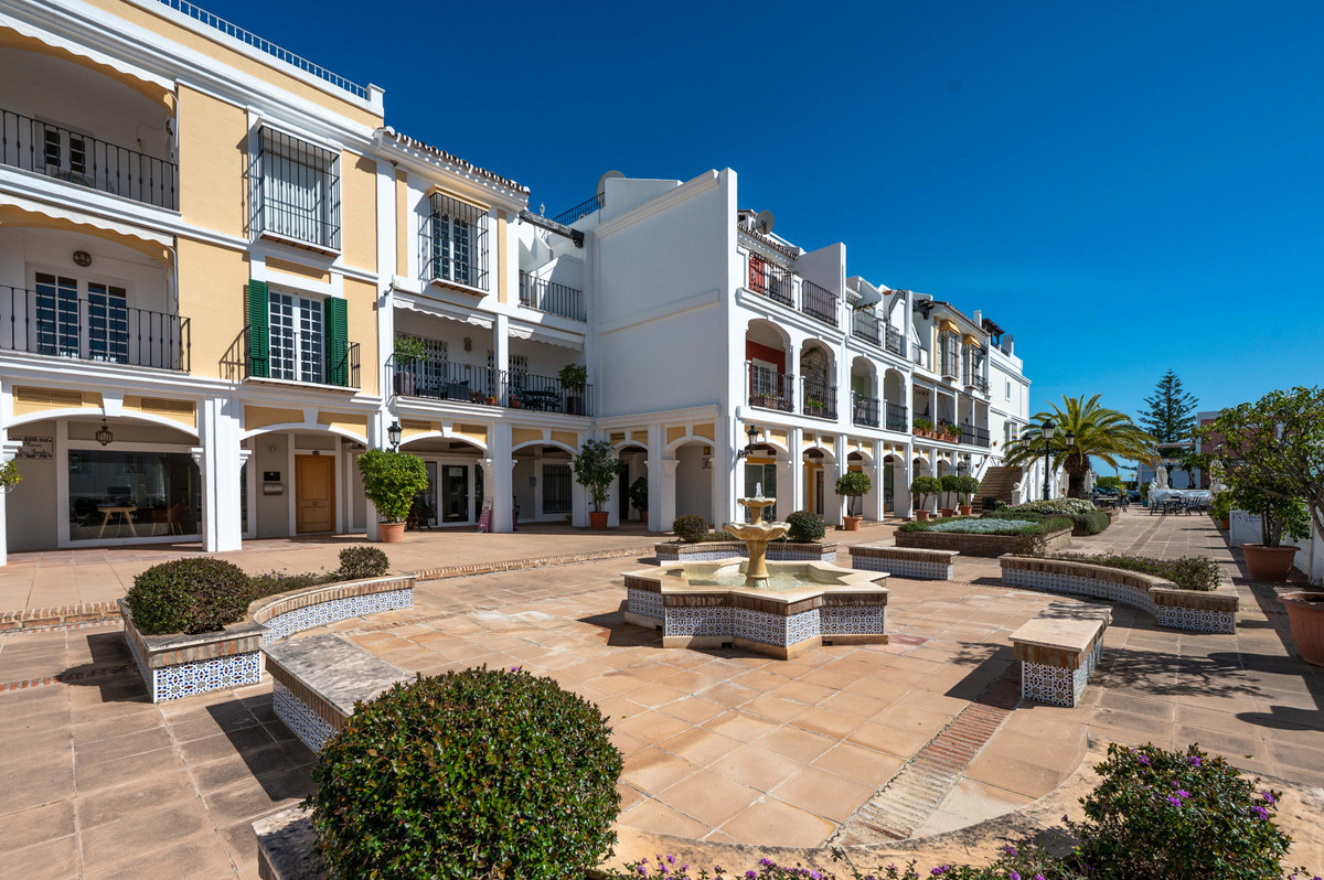 3 Bedroom Townhouse in Marbella - Photo 39