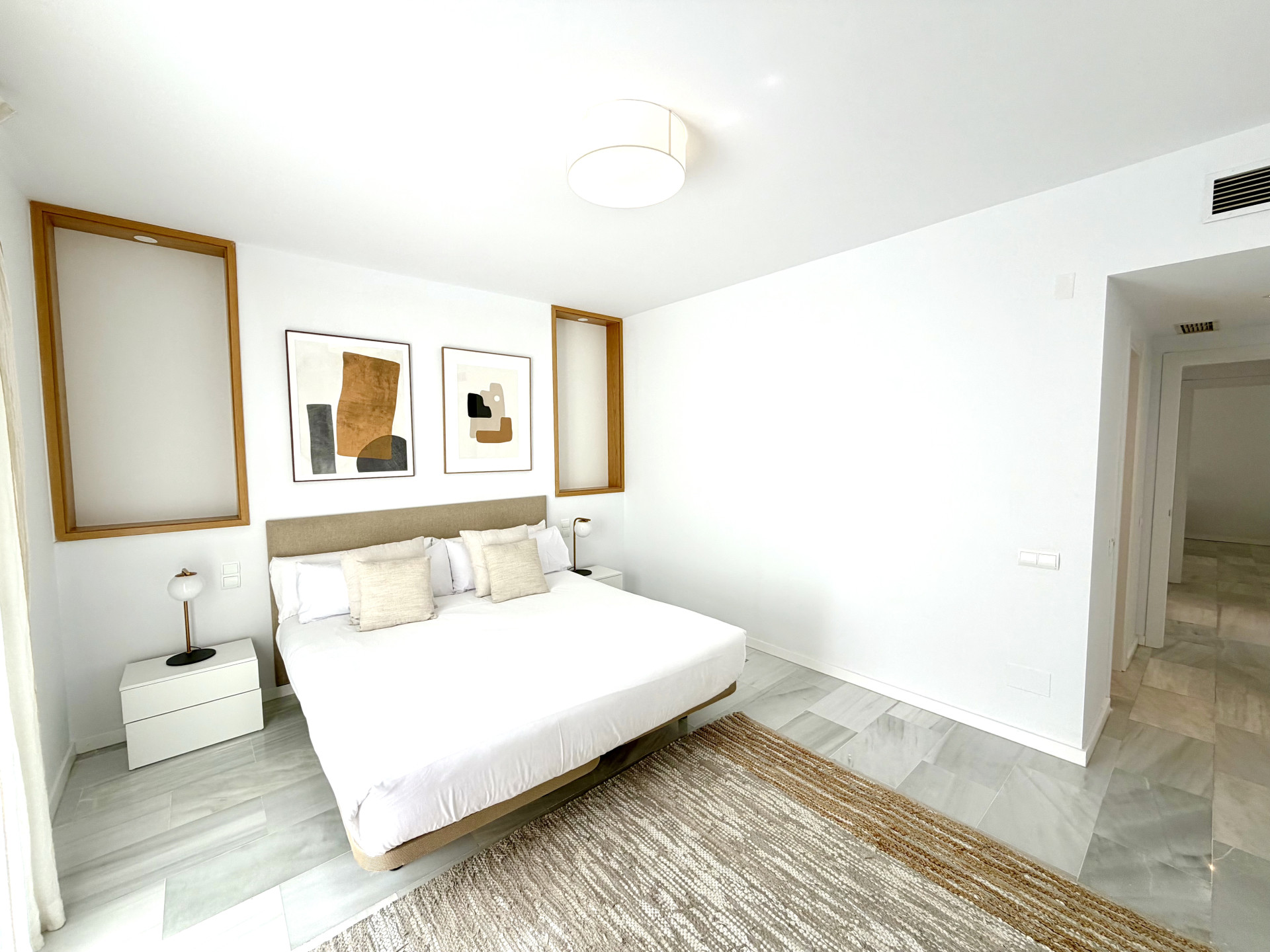 2 Bedroom Apartment in Marbella - Photo 17