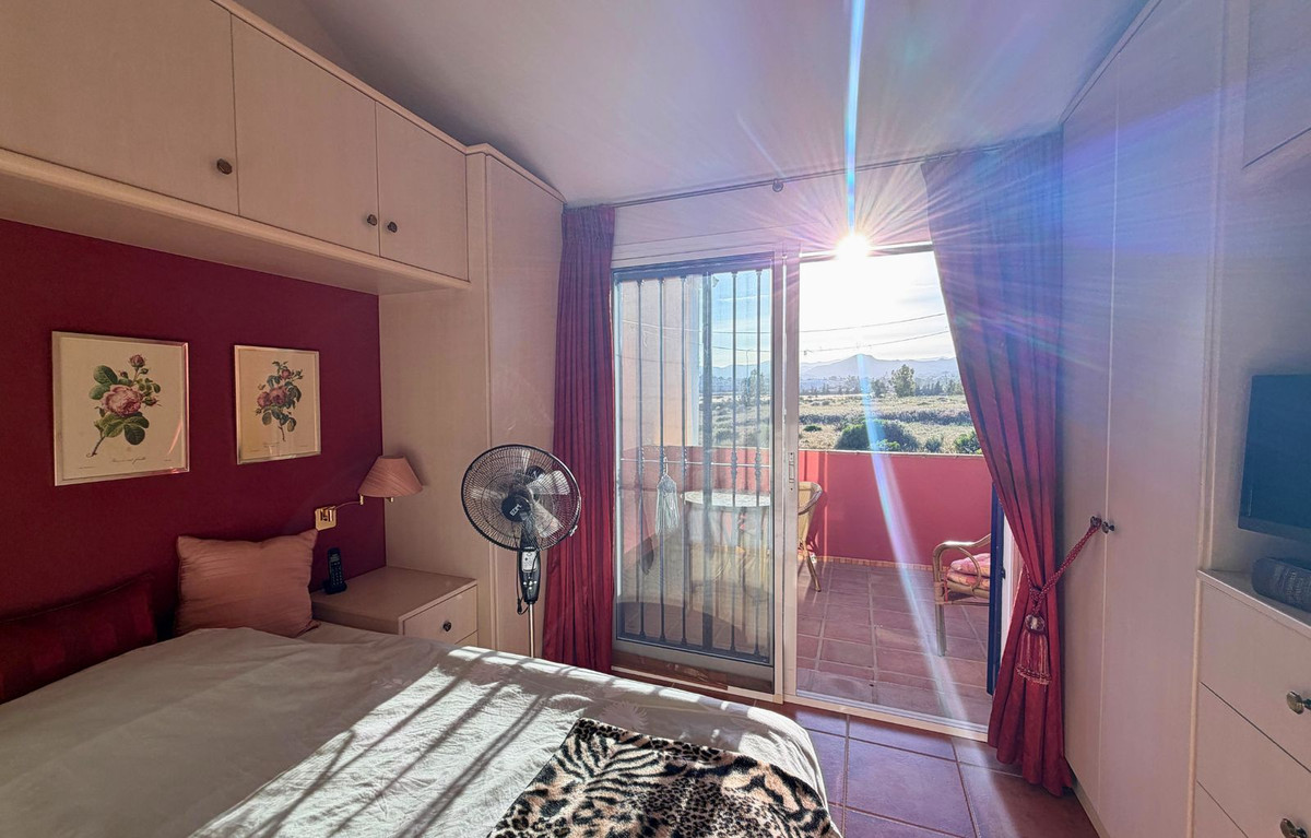 3 Bedroom Townhouse in Marbella - Photo 27