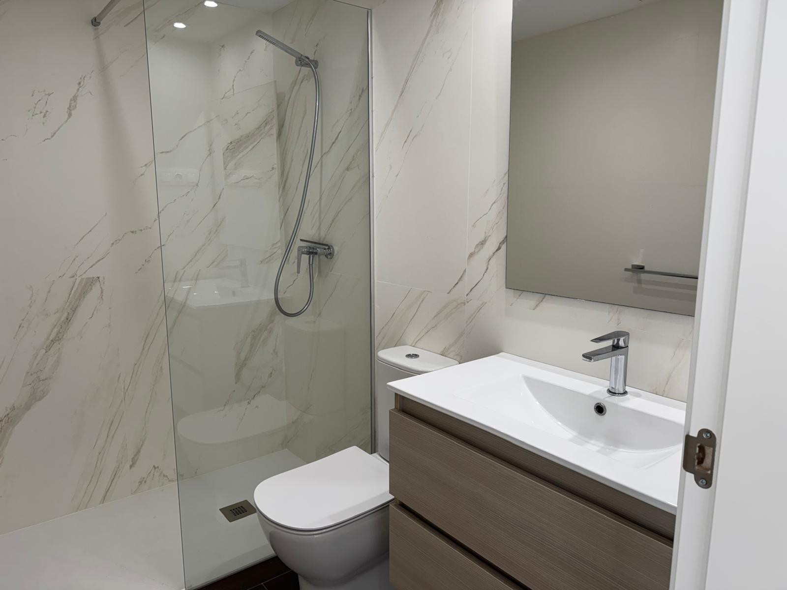 2 Bedroom Apartment in Casares - Photo 34