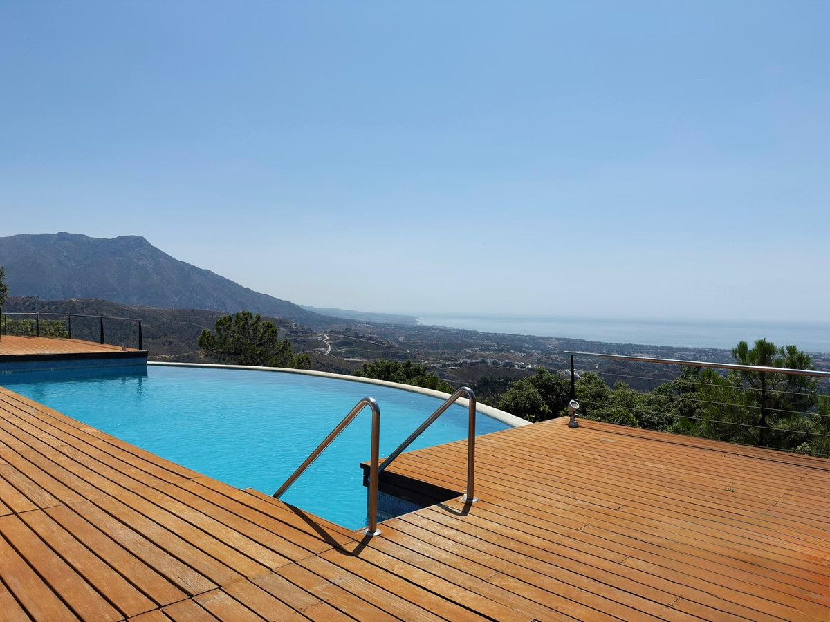 5 Bedroom Villa in Benahavís - Фото 4