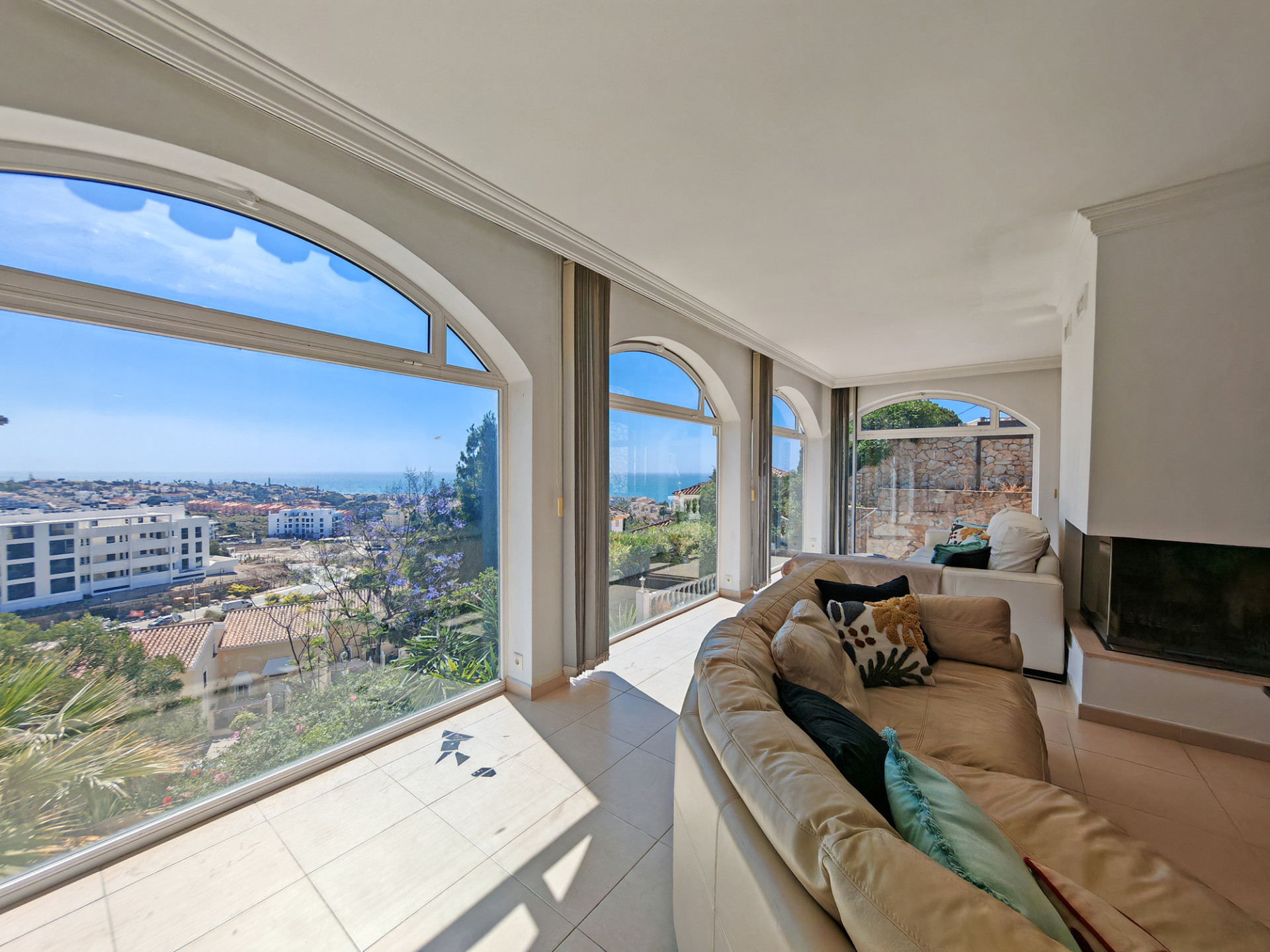4 Bedroom Villa in Mijas - Photo 4