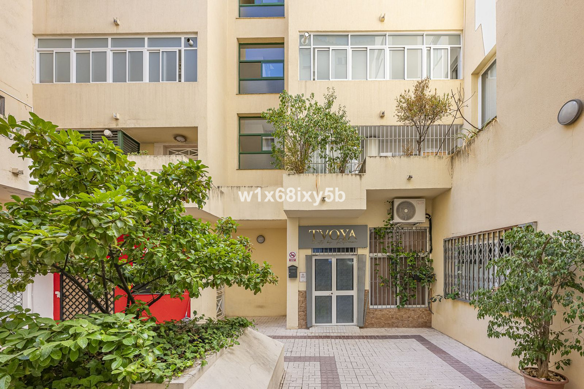 Local commercial à Malaga, Espagne – Photo 14