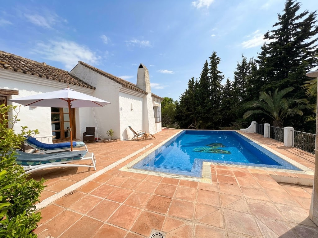 6 Bedroom Villa in Mijas - Photo 12