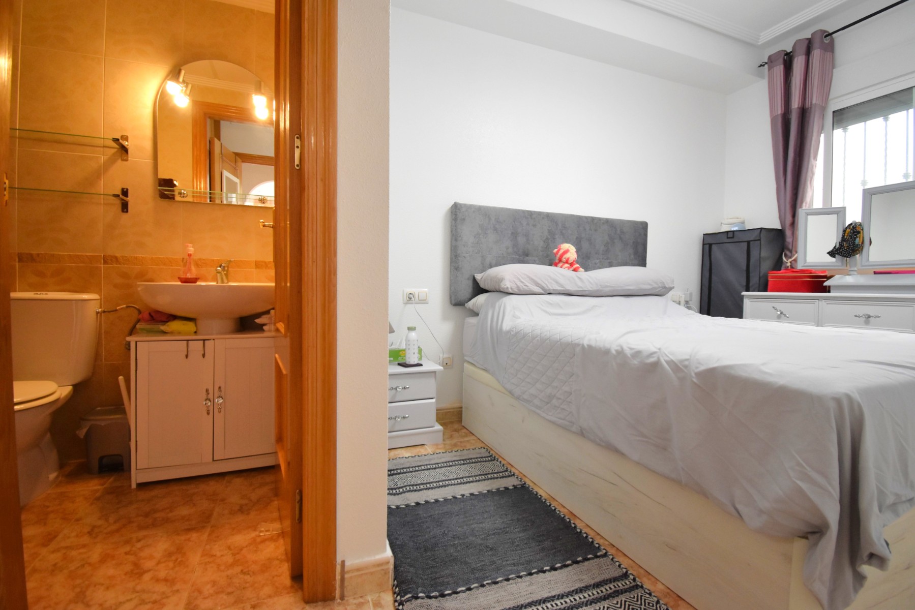 Apartamento com 2 quartos com piscina em Alicante, Espanha – Foto 9