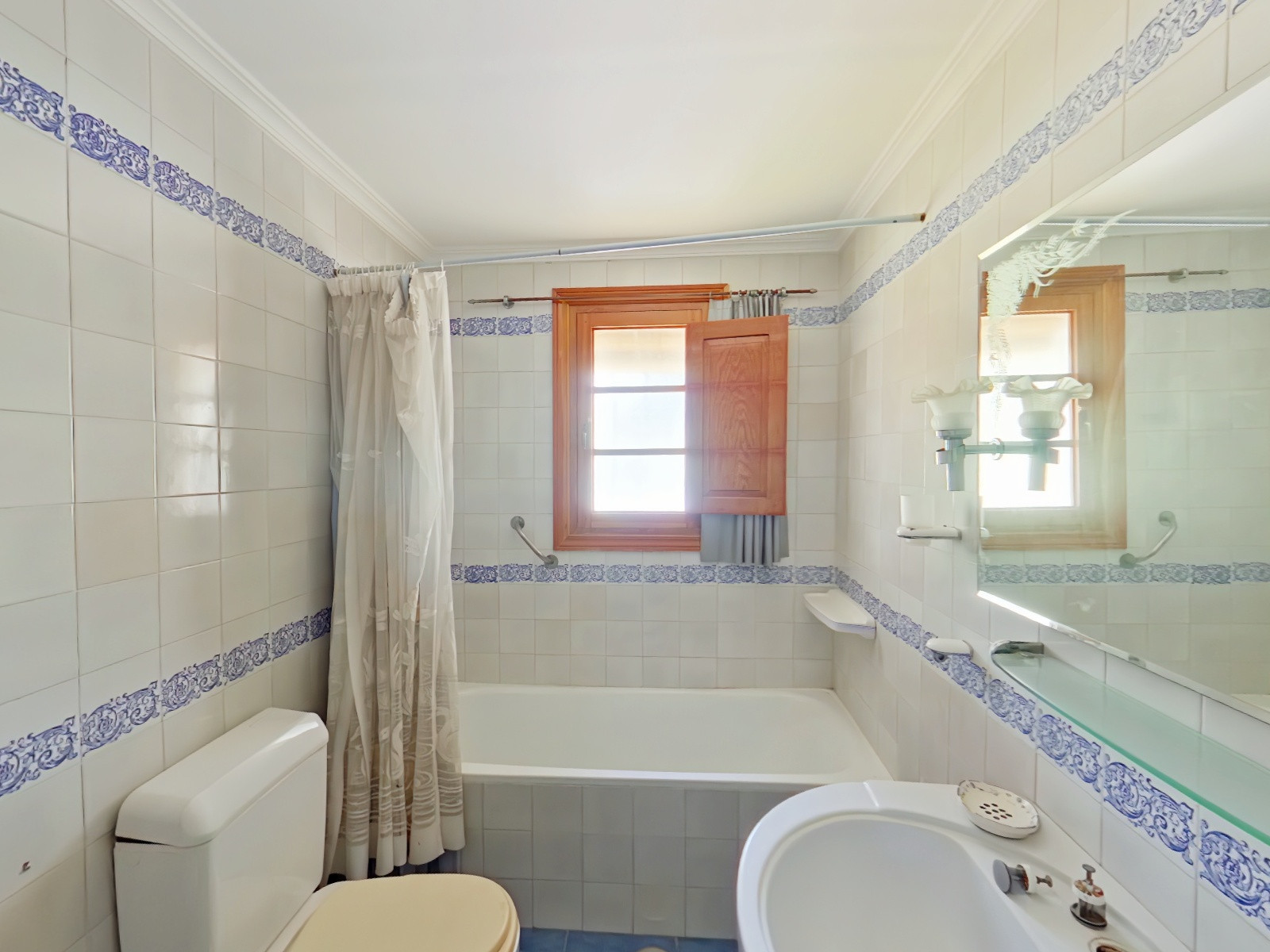 4 Bedroom Country house in Estepona - Фото 14