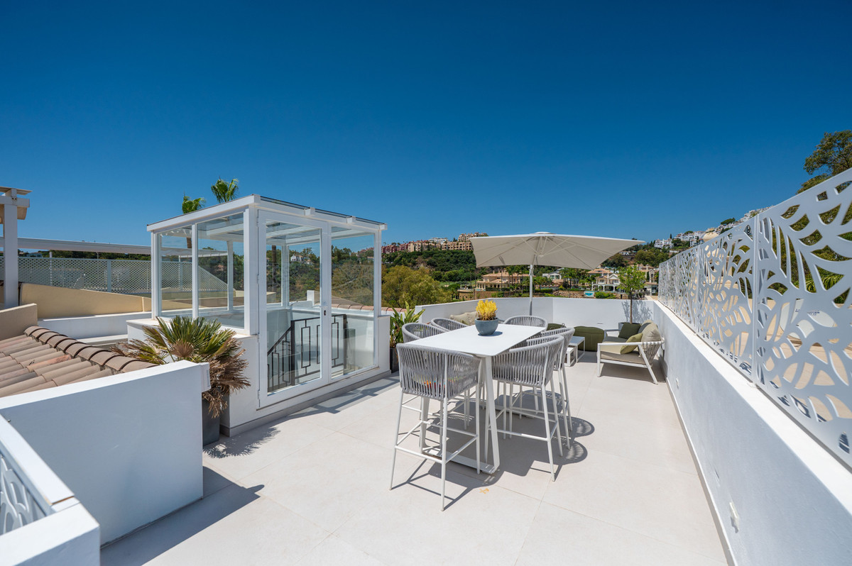 3 Bedroom Townhouse in Benahavís - Фото 25