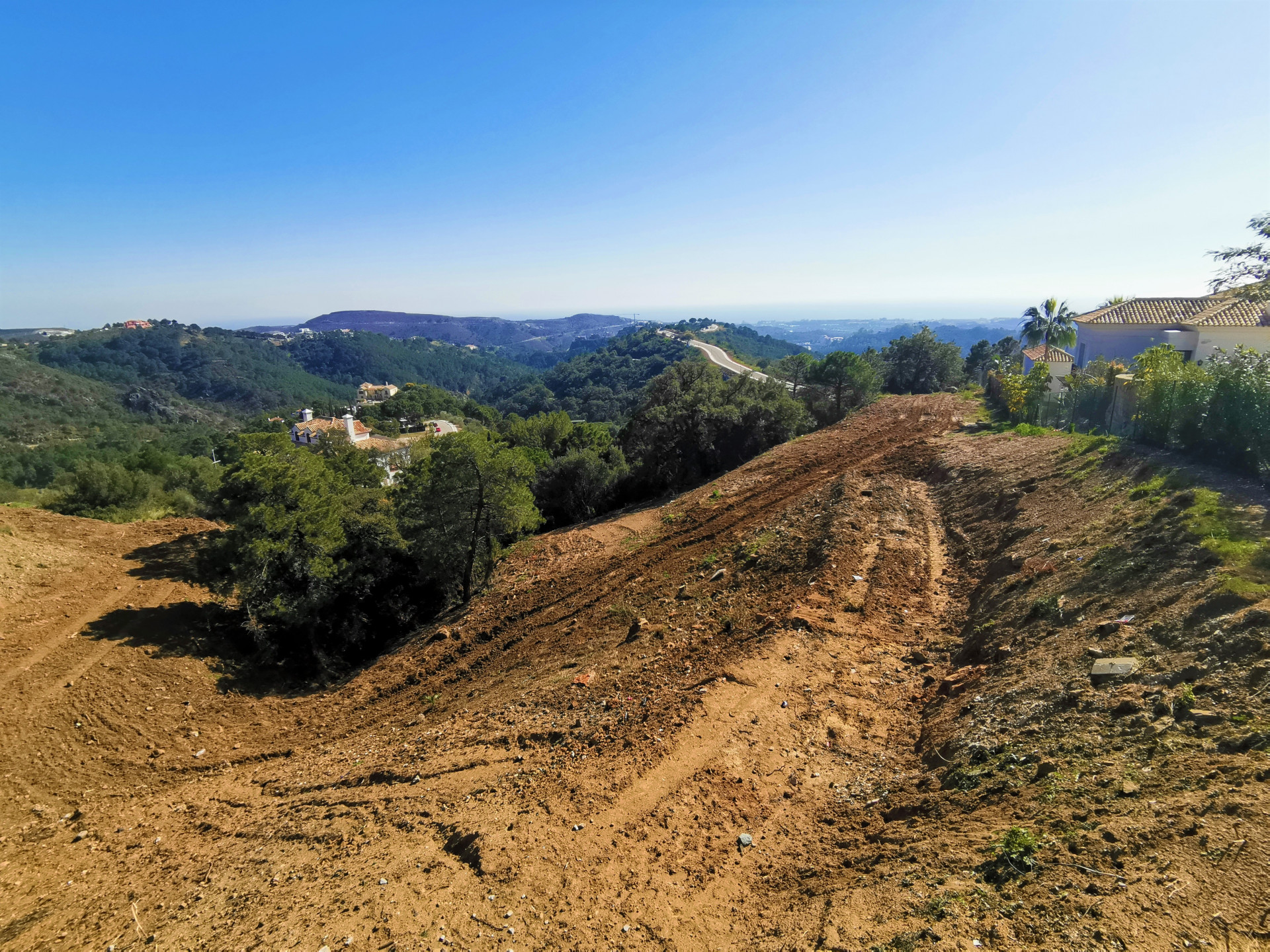4,436 m² Plot in Benahavís - Photo 11