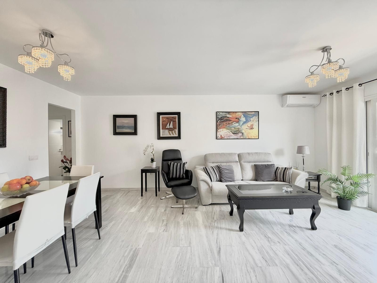 2 Bedroom Apartment in Fuengirola - Foto 10