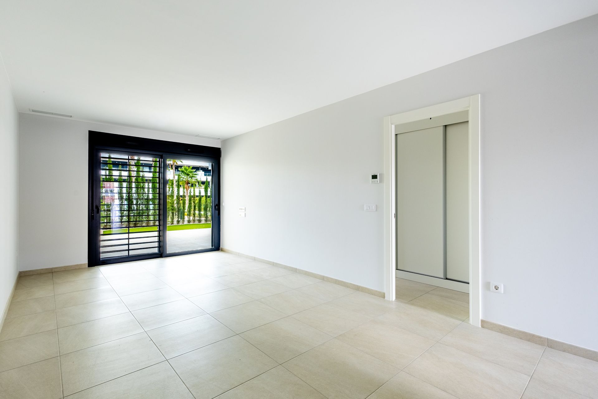 Apartamento com 3 quartos com piscina em Alicante, Espanha – Foto 26