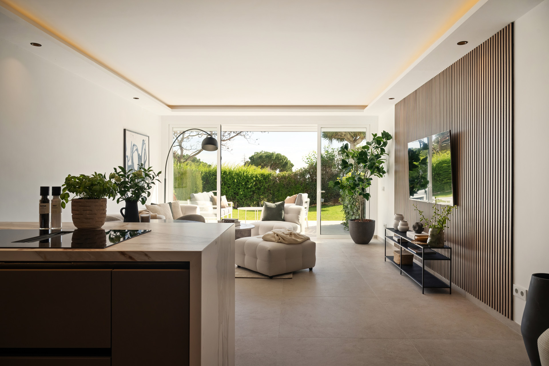 4 Bedroom Townhouse in Marbella - Photo 8