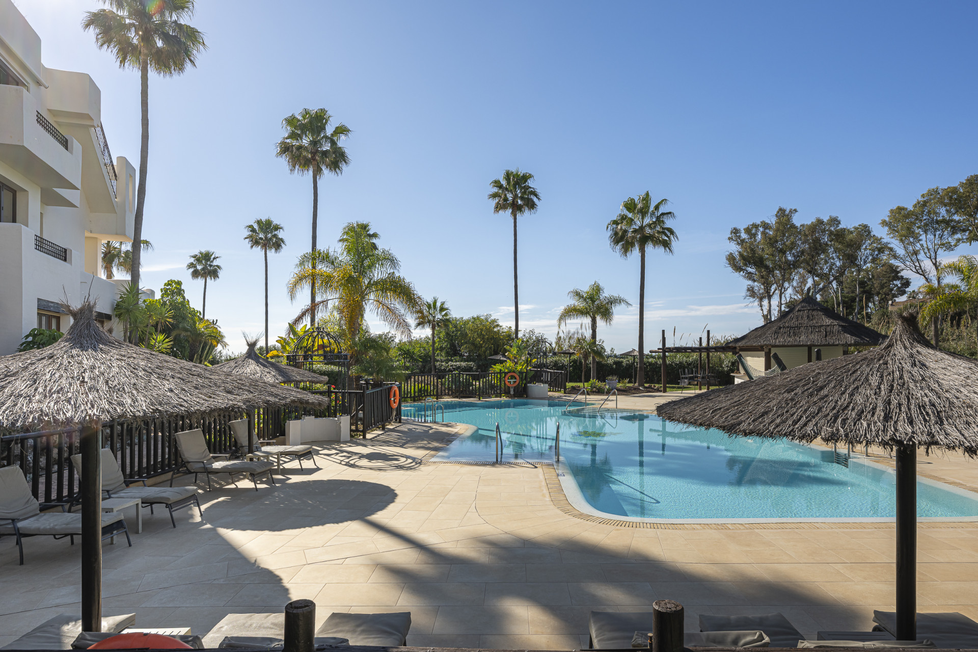 3 Bedroom Apartment in Estepona - Foto 46