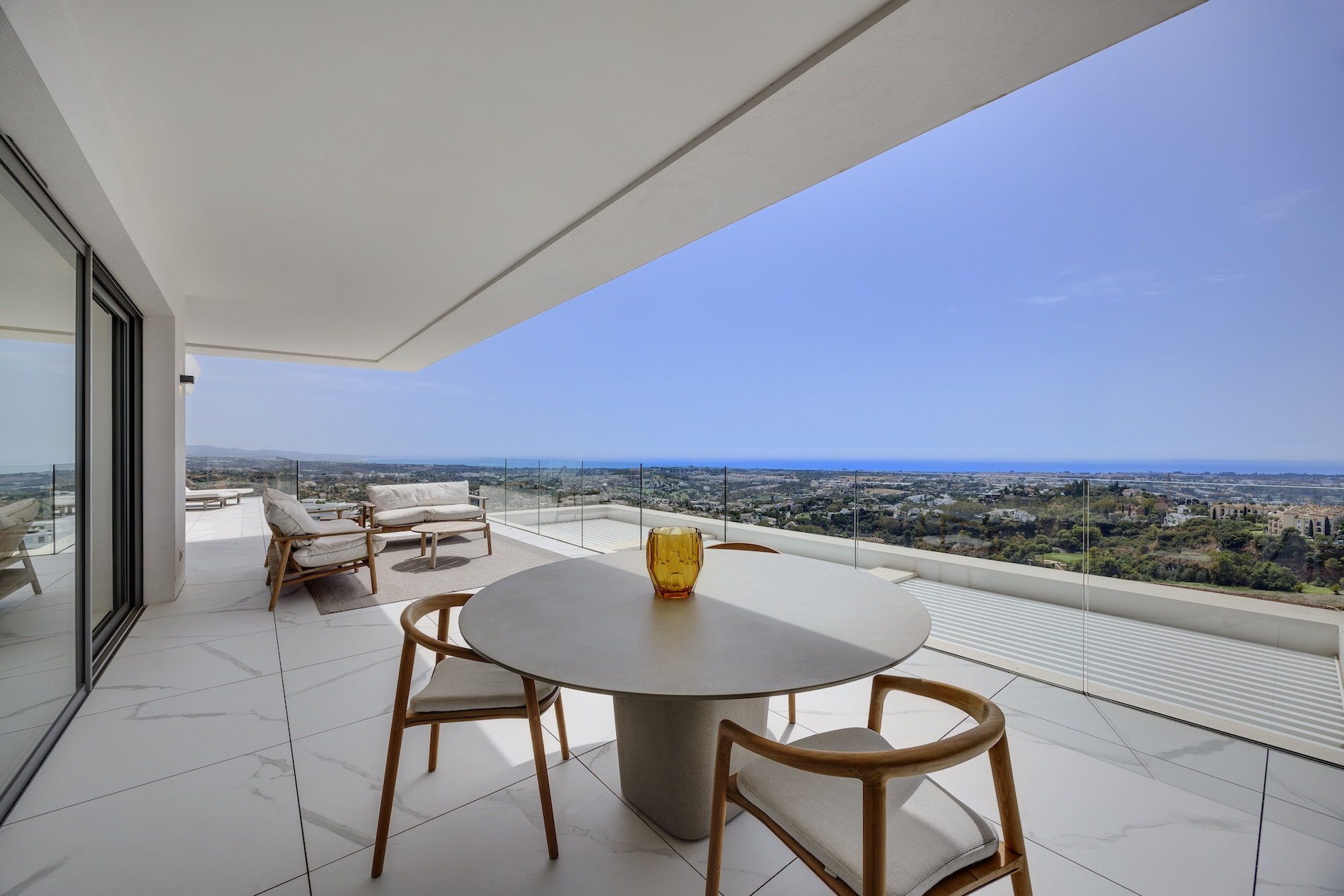 3 Bedroom Apartment in Benahavís