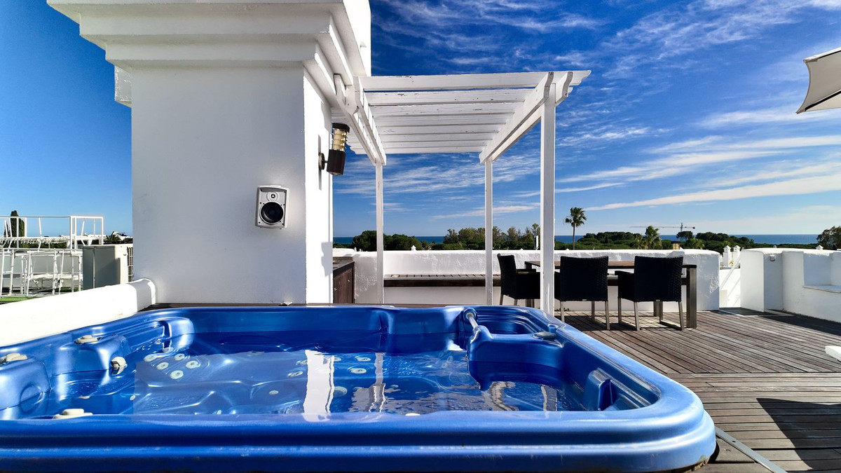 Penthouse in El Paraiso