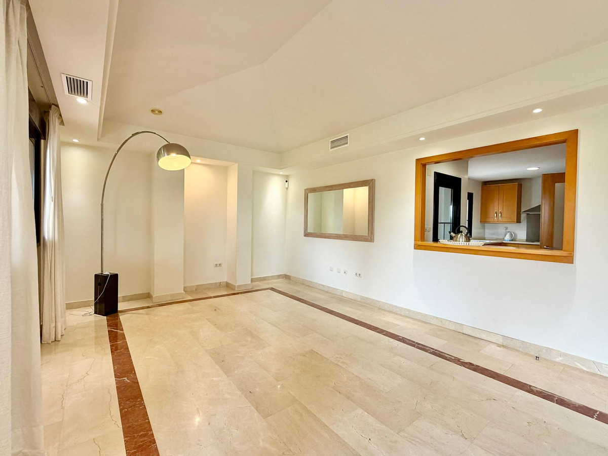 4 Bedroom Apartment in Marbella - Foto 5
