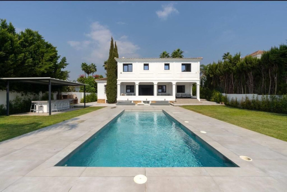 6 Bedroom Villa in Marbella - Фото 30
