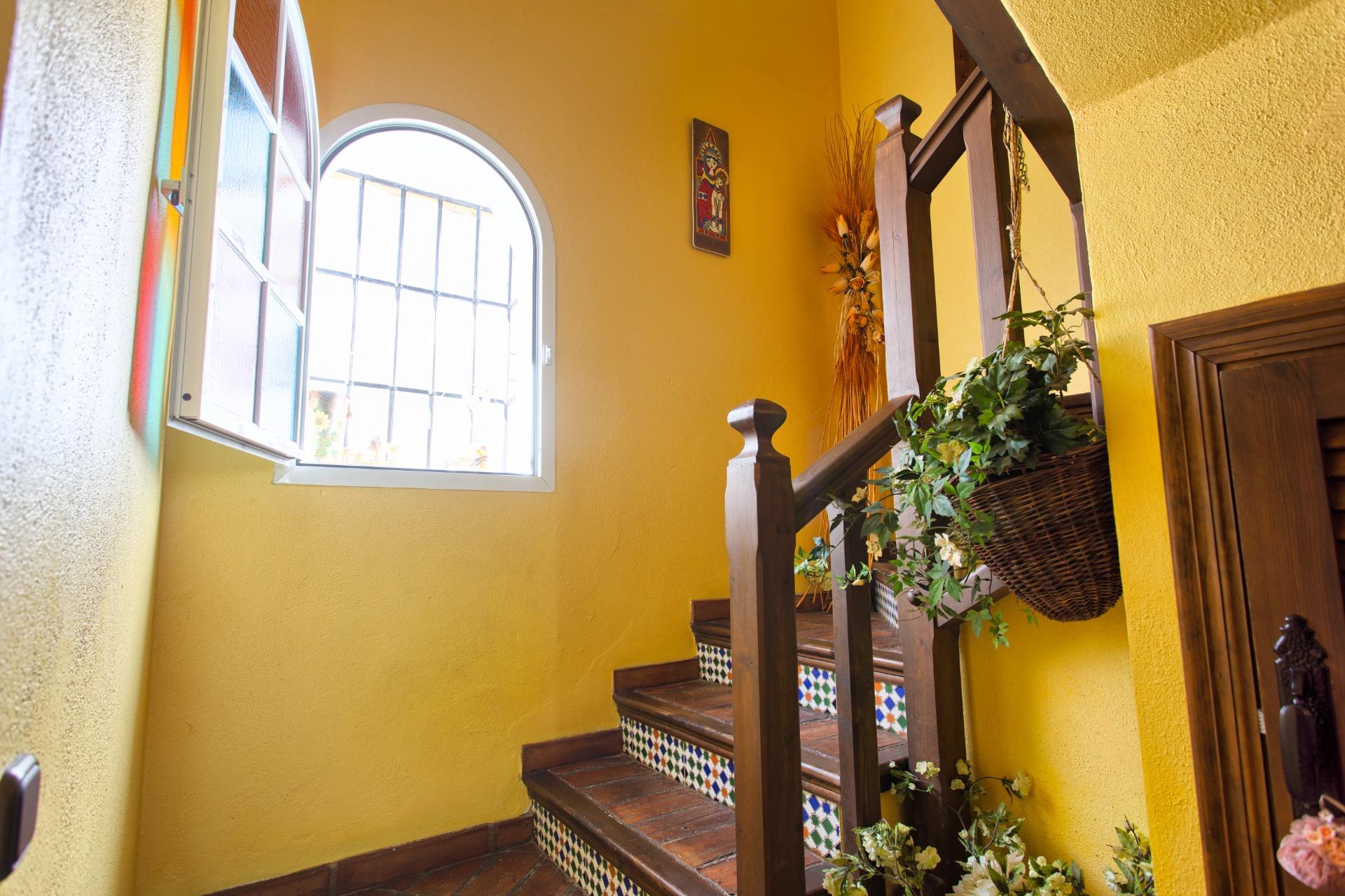 3 Bedroom Townhouse in Benahavís - Photo 12