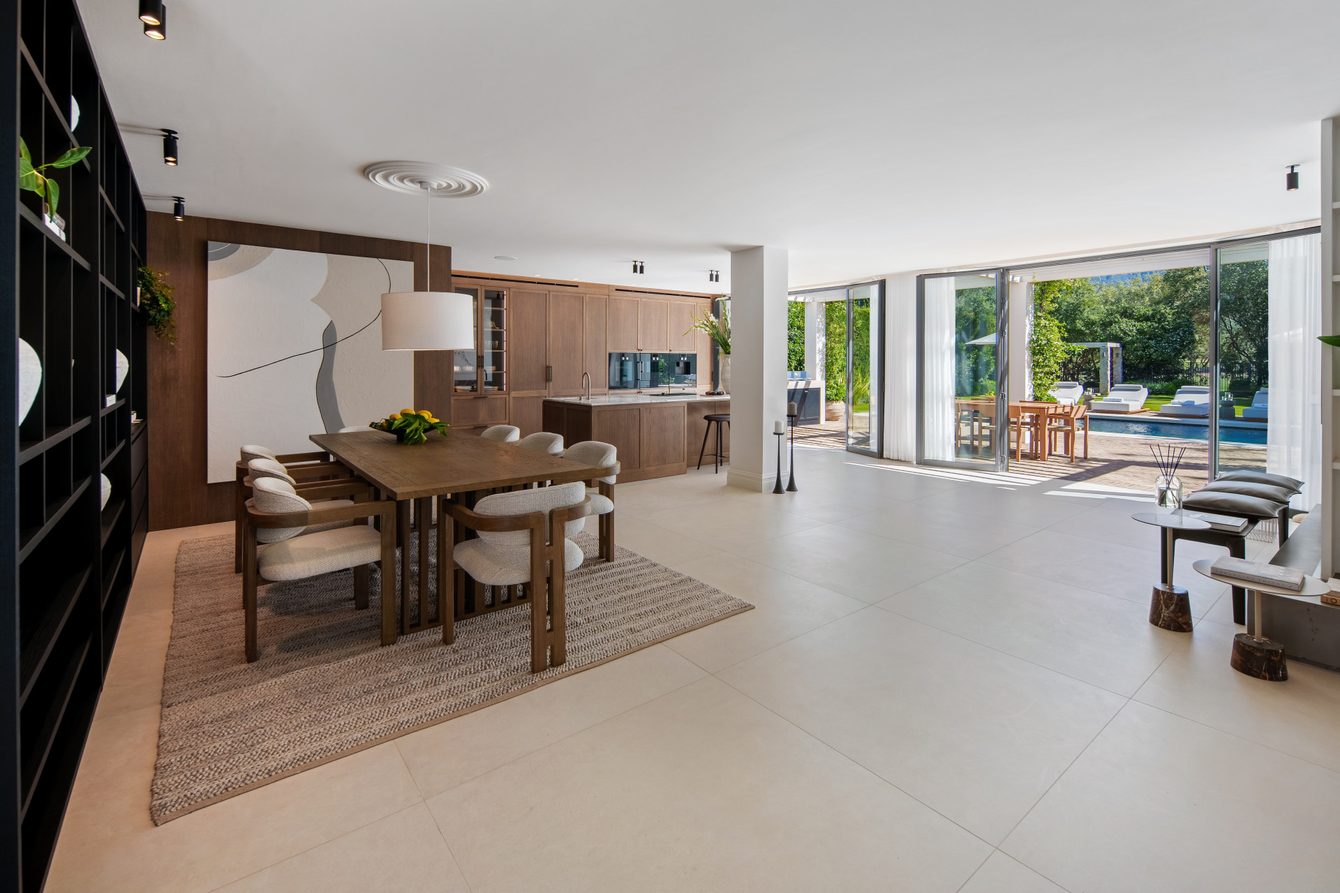 4 Bedroom Villa in Marbella - Photo 40
