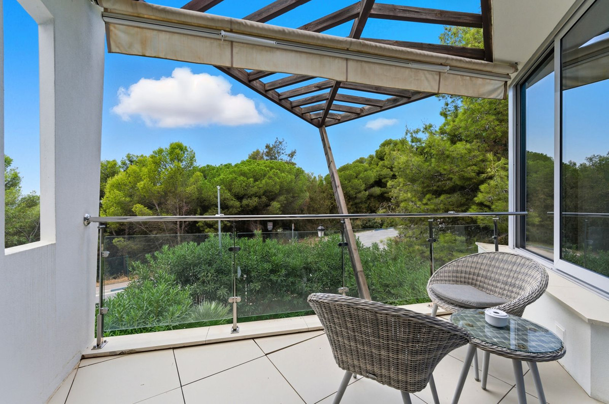 2 Bedroom Villa in Marbella - Photo 15