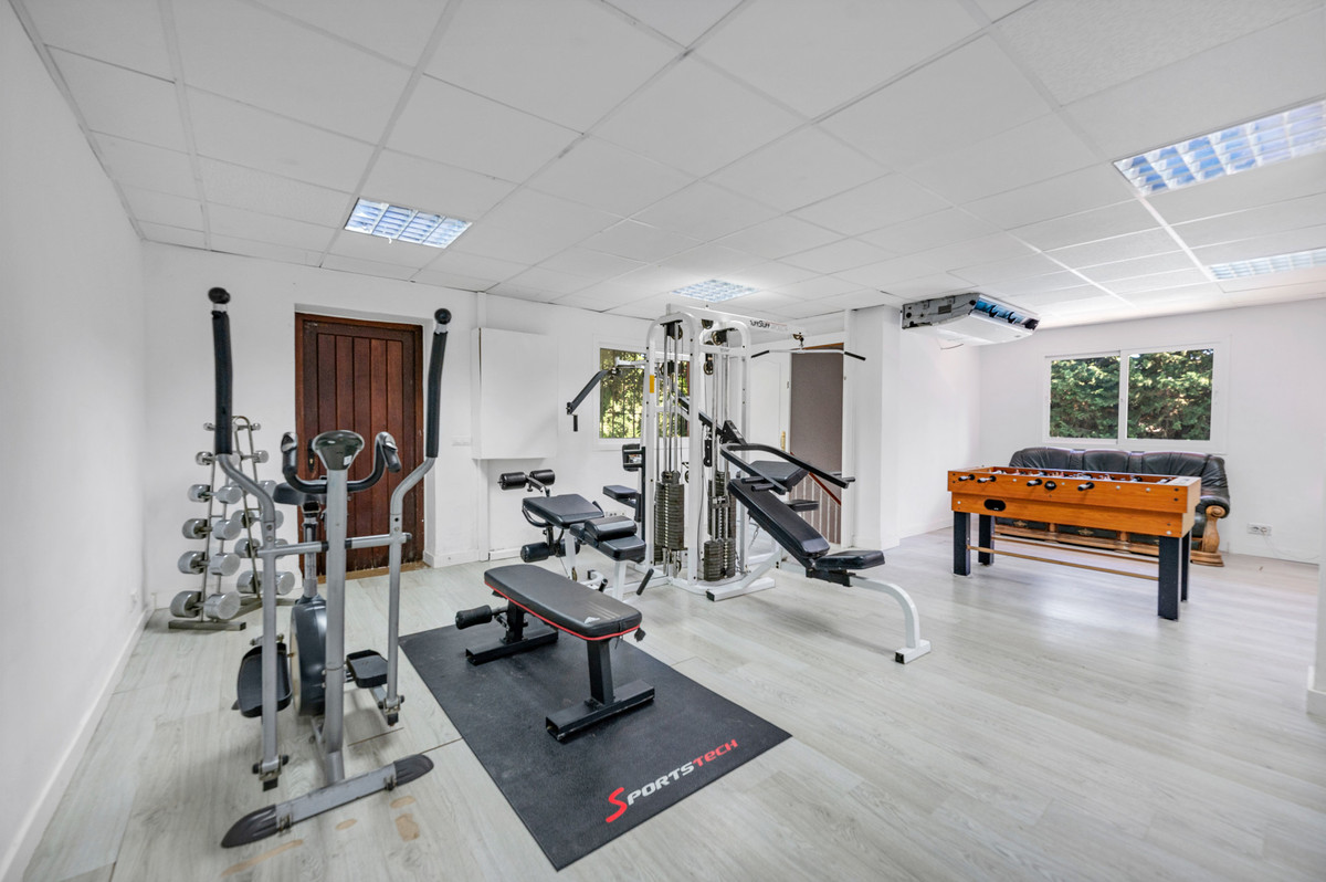 5 Bedroom Villa in Sotogrande - Photo 42