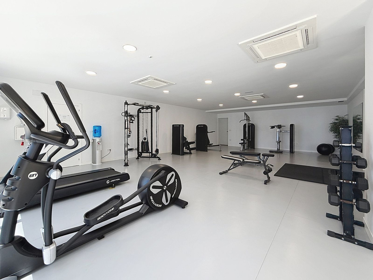 4 Bedroom Penthouse in La Alcaidesa - Photo 44