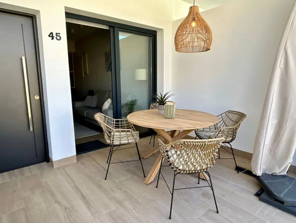 Apartamento com 3 quartos com piscina em Alicante, Espanha – Foto 18